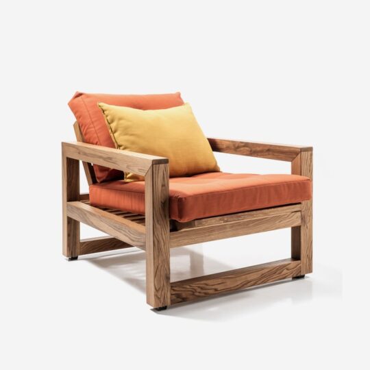 Outdoor Lounge Chair