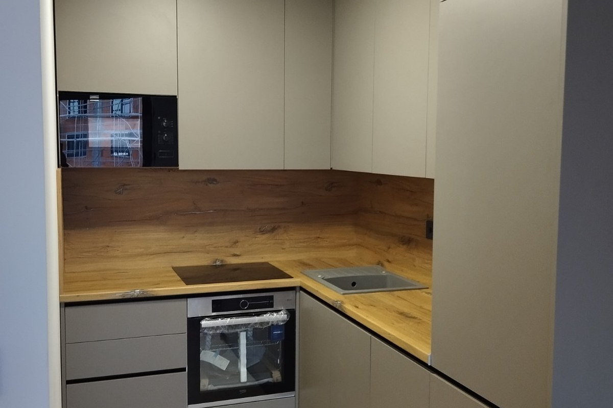 Detalji moderne kuhinje po meri – Nordera